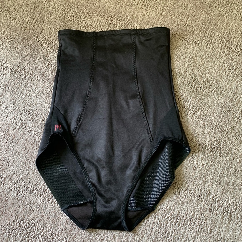 High waist shaping brief - new never worn